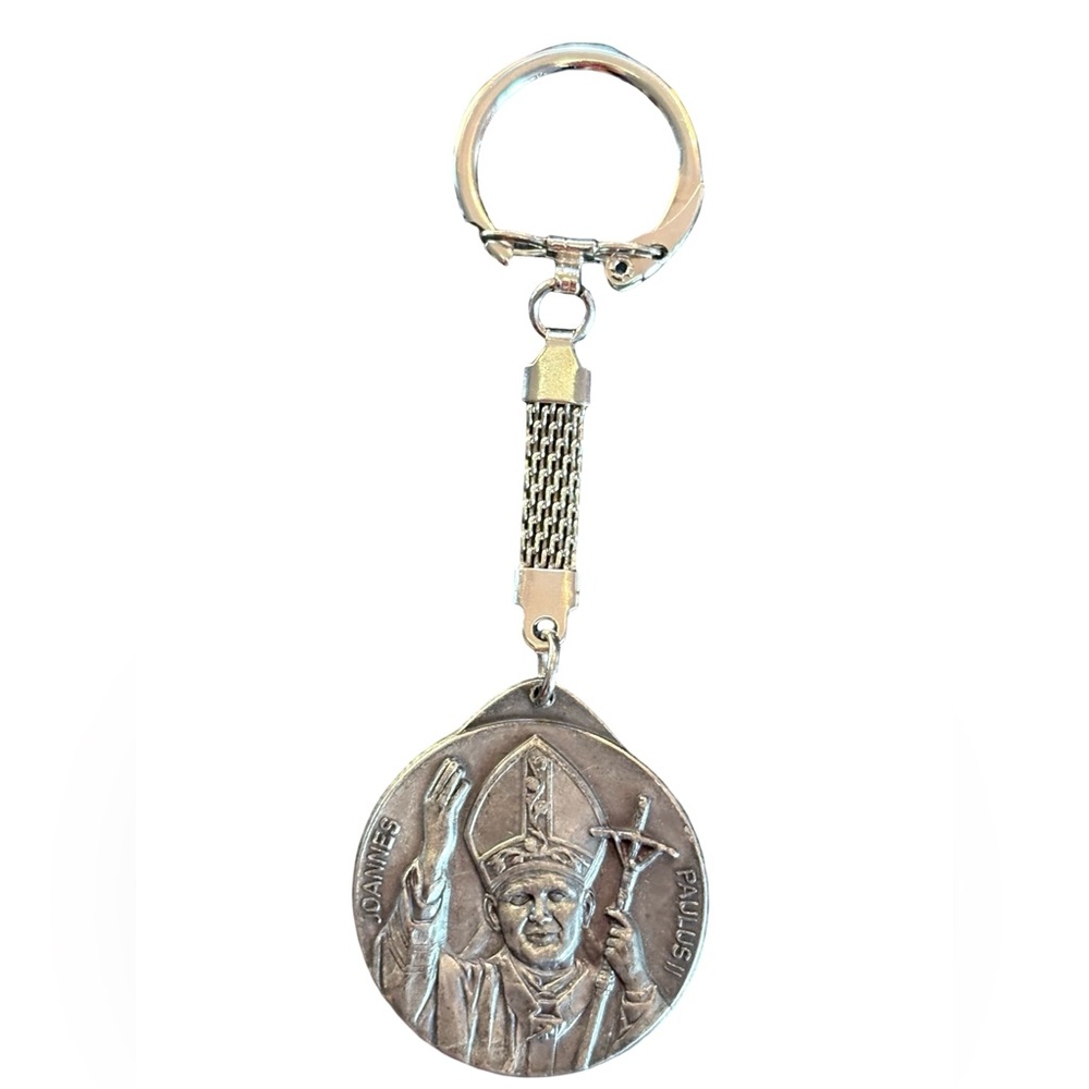 Pope John Paul II Jubilee 2000 Medal Silver Tone Vatican Souvenir Key Chain